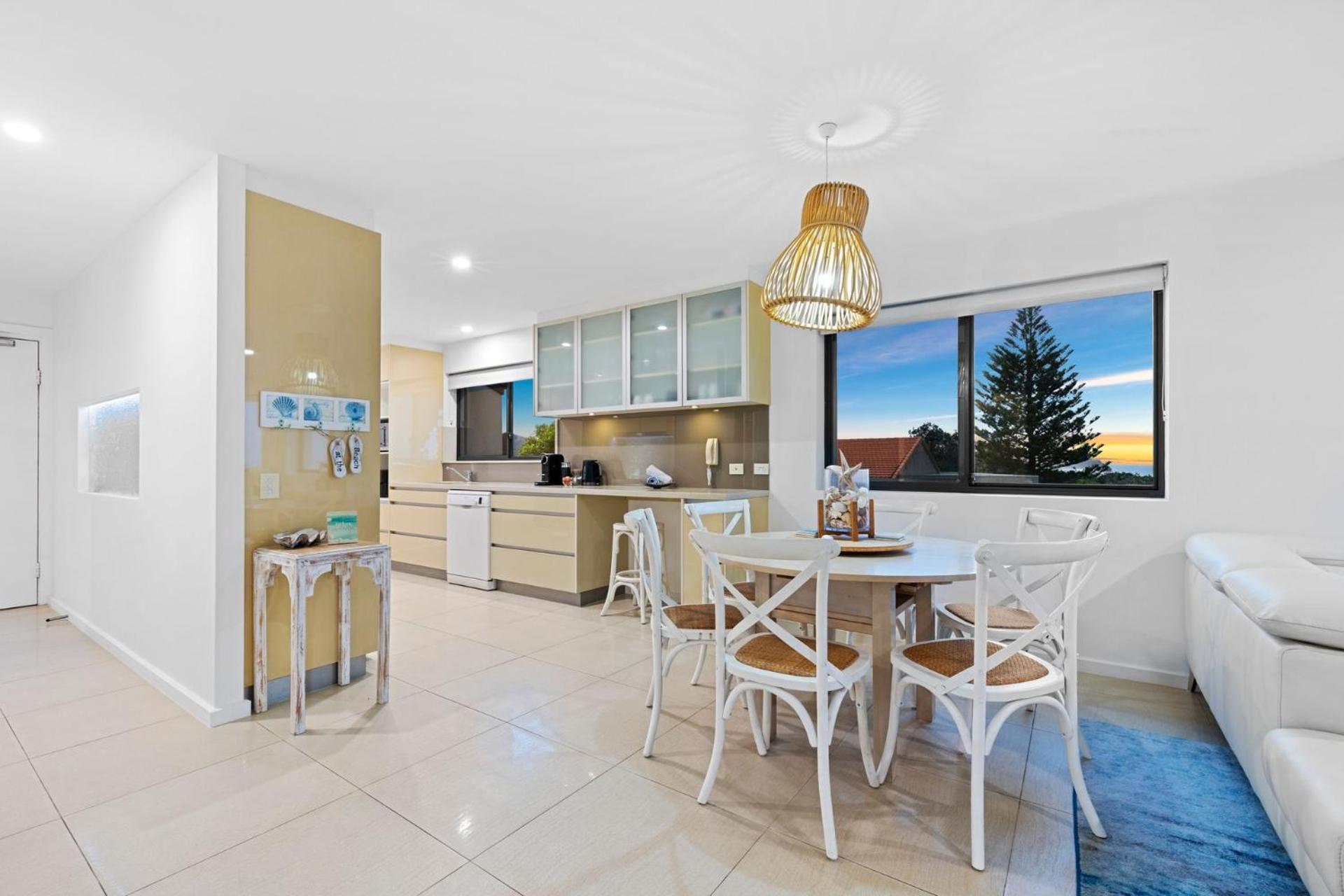 Shoreline 9 Penthouse With Ocean Views แฮสติงส์พอยท์ ภายนอก รูปภาพ